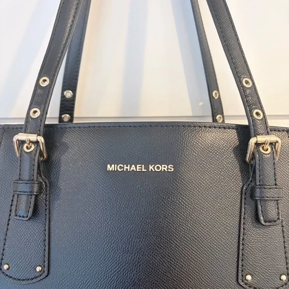 Michael Kors Voyager Black Saffiano Leather Tote Gold Classic Chic Workwear Luxe - Picture 6 of 12